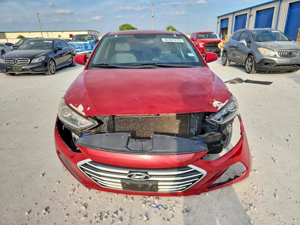 2017 HYUNDAI ELANTRA SE 5