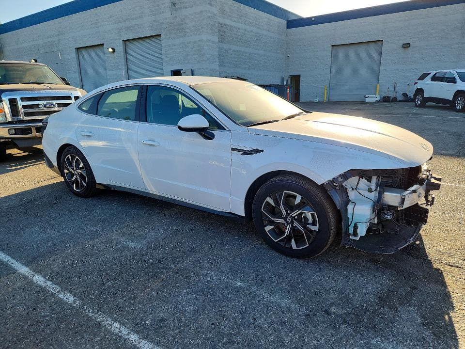 2025 HYUNDAI SONATA SEL 4