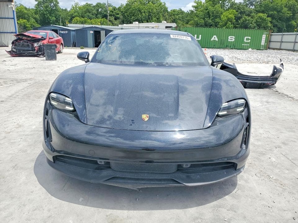 2022 PORSCHE TAYCAN 5