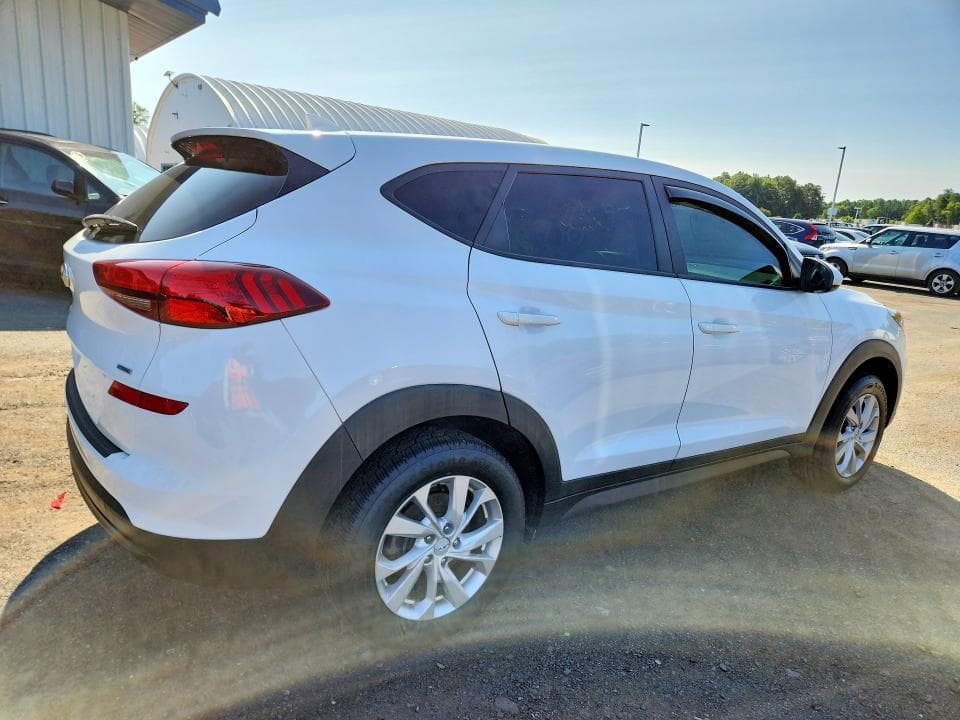 2020 HYUNDAI TUCSON SE SE 3