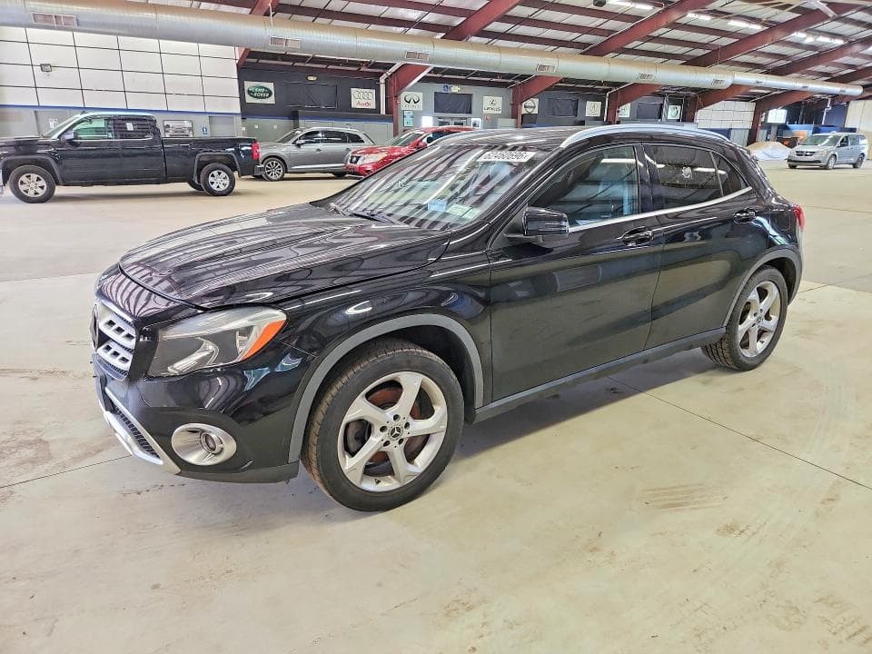 2020 MERCEDES-BENZ GLA 250 250 - 1