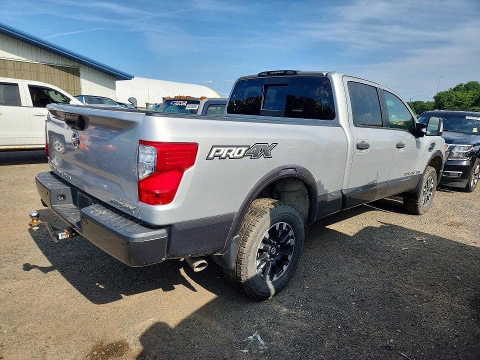 2019 NISSAN TITAN XD S S 3