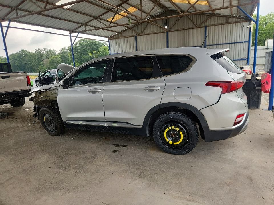 2019 HYUNDAI SANTA FE SE 2