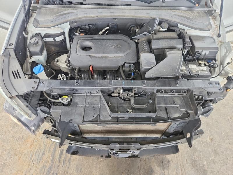 2019 HYUNDAI SANTA FE SE 12