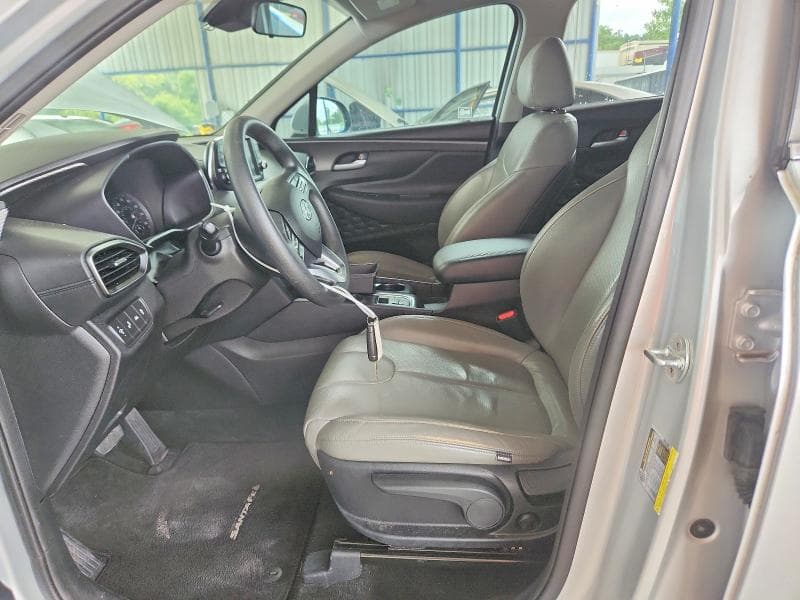 2019 HYUNDAI SANTA FE SE 7