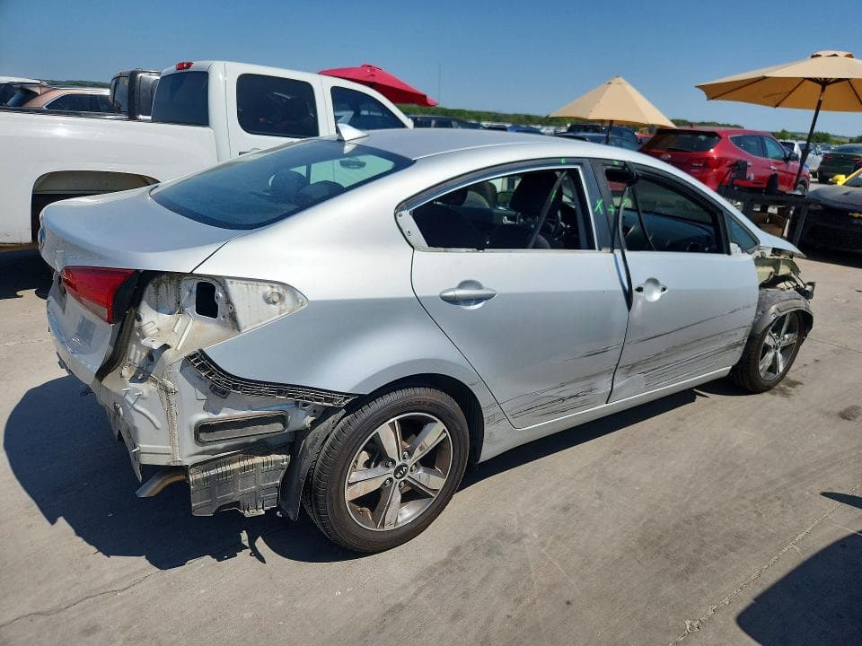 2018 KIA FORTE LX 3