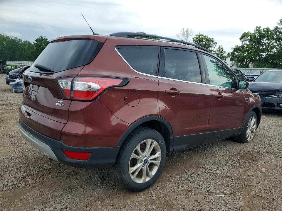 2018 FORD ESCAPE SE 3