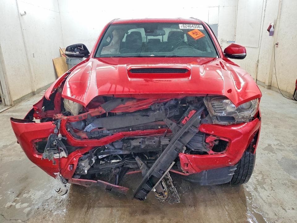 2019 TOYOTA TACOMA TRD SPORT 5
