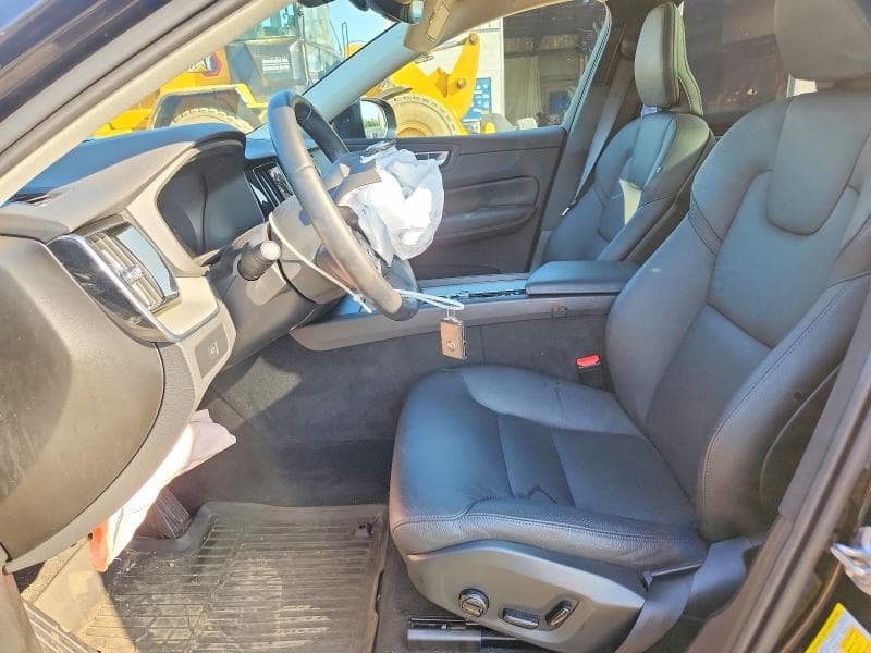 2025 VOLVO XC60 PLUS 7