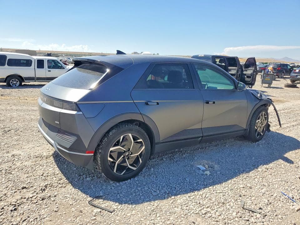 2023 HYUNDAI IONIQ 5 SEL 3
