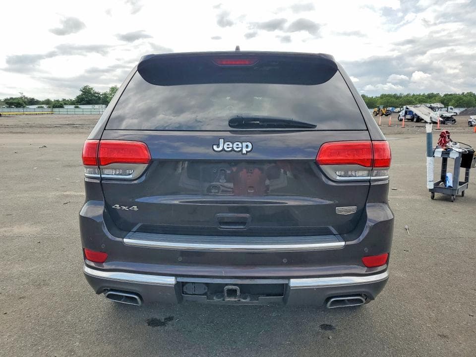 2017 JEEP GRAND CHEROKEE SUMMIT 6