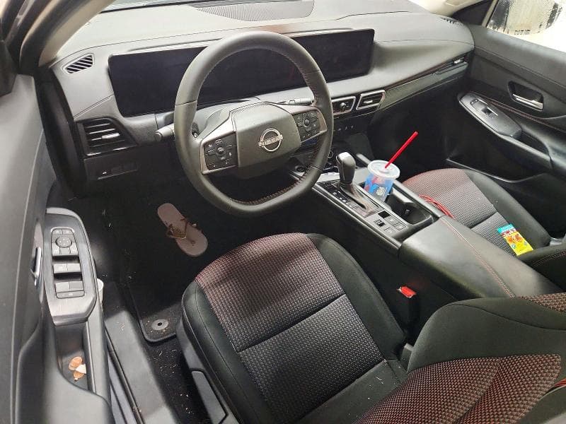 2026 NISSAN SENTRA SR 8