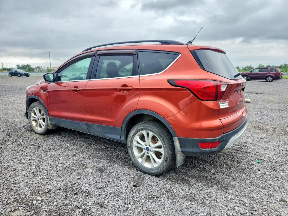 2019 FORD ESCAPE SEL 2