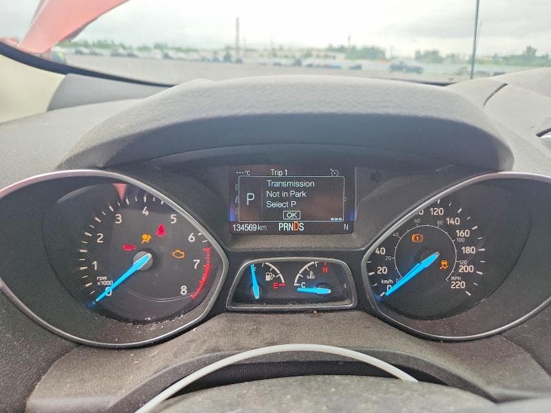 2019 FORD ESCAPE SEL 9