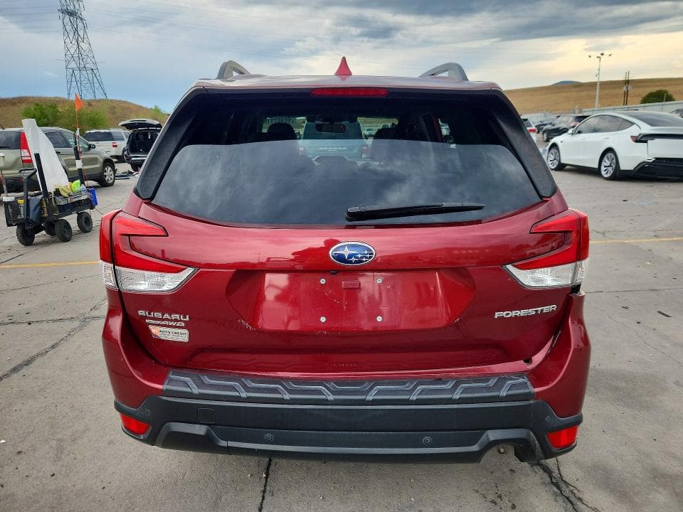 2021 SUBARU FORESTER LIMITED 6