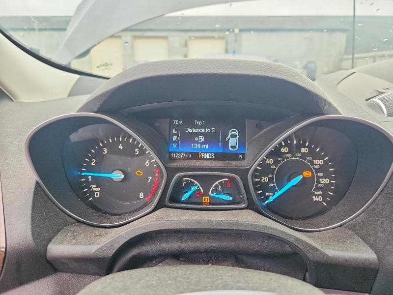 2018 FORD ESCAPE SEL 9