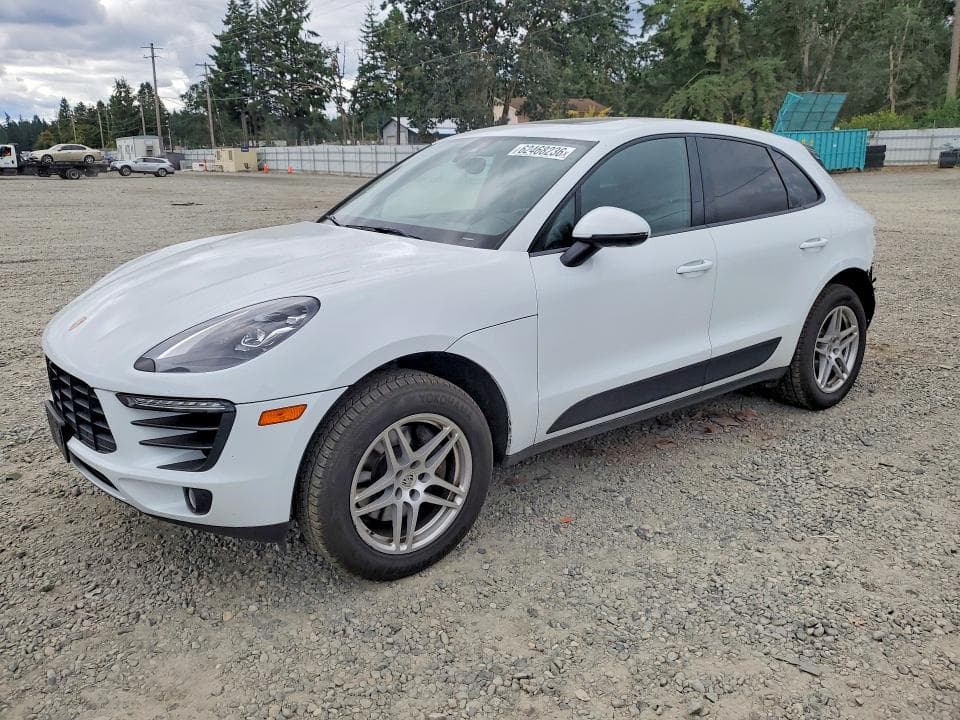 2018 PORSCHE MACAN - 1