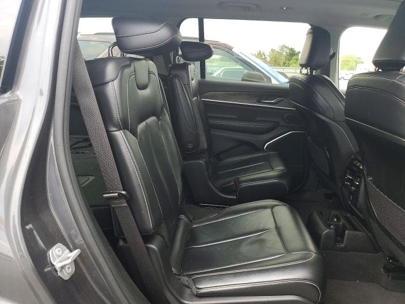 2021 JEEP GRAND CHEROKEE L LIMITED 11