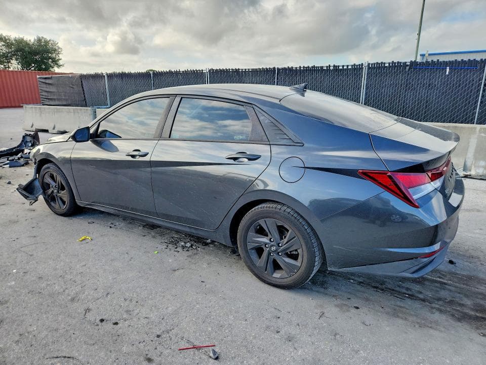 2021 HYUNDAI ELANTRA SEL 2