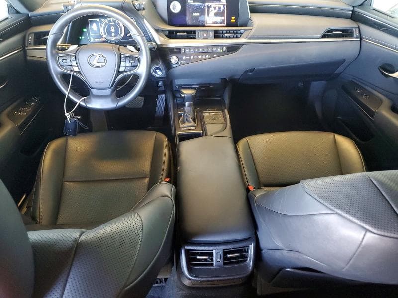 2021 LEXUS ES 300H BASE 8