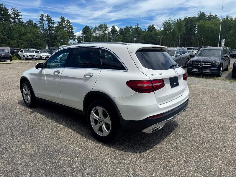 2017 MERCEDES-BENZ GLC 300 4MATIC 300 4MATIC 3