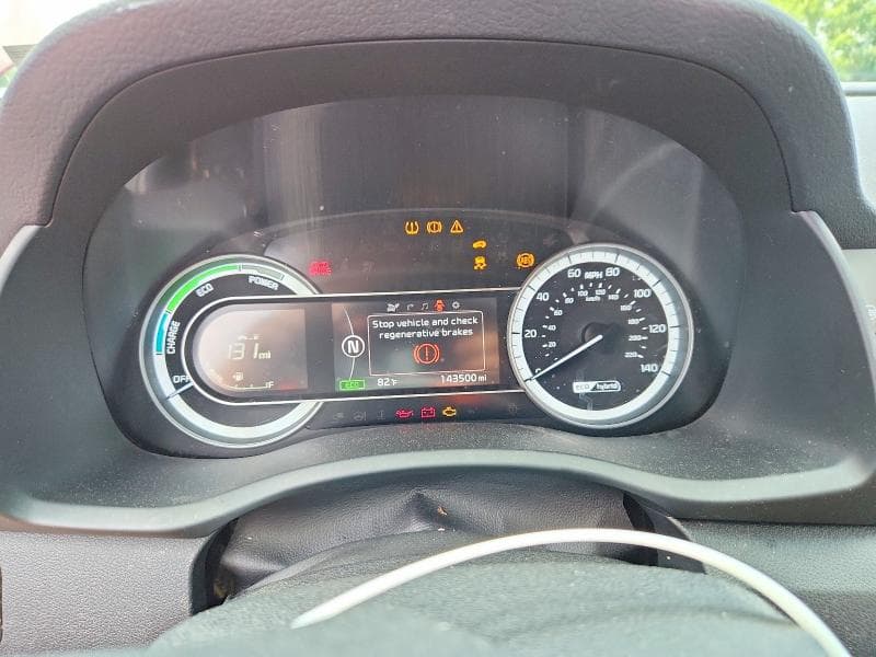2019 KIA NIRO S TOURING 9