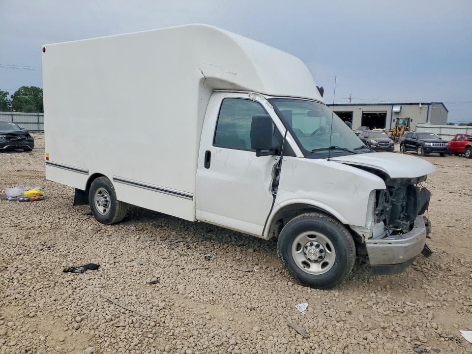 2022 CHEVROLET EXPRESS DELIVERY TRUCK 4