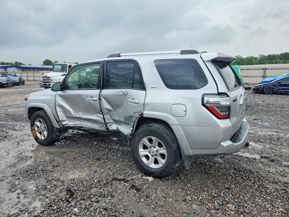 2020 TOYOTA 4RUNNER SR5 PREMIUM 2
