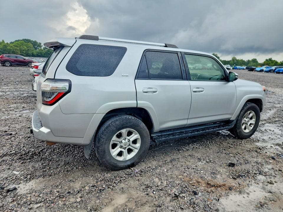 2020 TOYOTA 4RUNNER SR5 PREMIUM 3