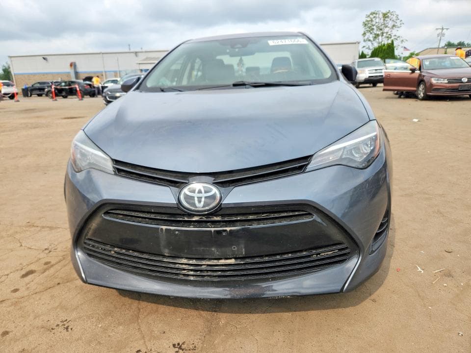 2017 TOYOTA COROLLA LE 5