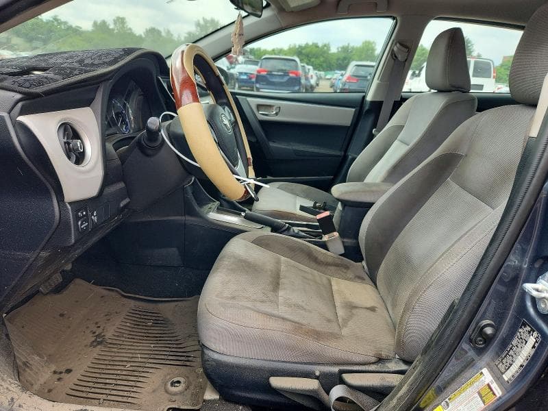 2017 TOYOTA COROLLA LE 7