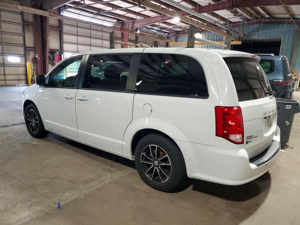 2018 DODGE GRAND CARAVAN SE 2