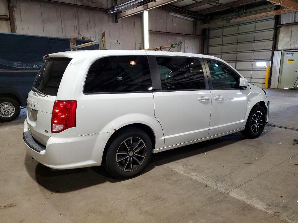 2018 DODGE GRAND CARAVAN SE 3