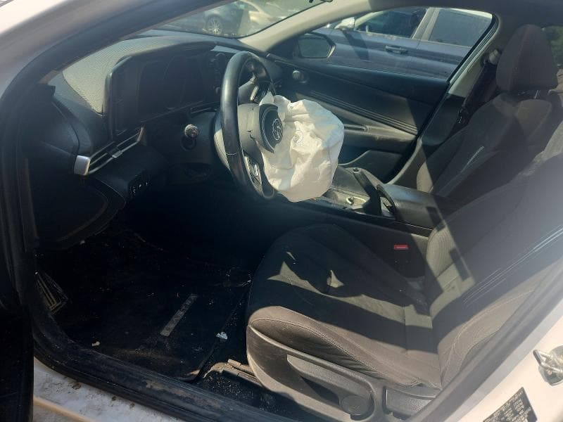 2021 HYUNDAI ELANTRA SEL 7
