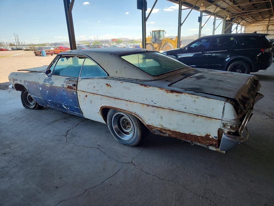 1965 CHEVROLET IMPALA 2
