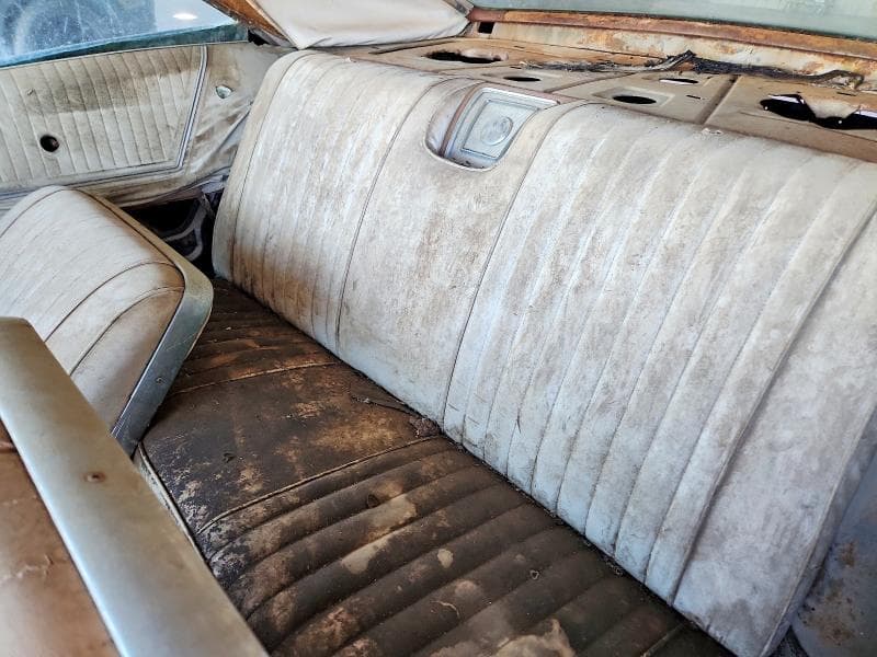 1965 CHEVROLET IMPALA 10