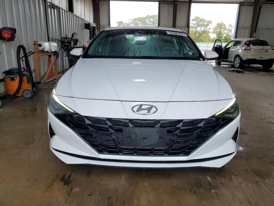2023 HYUNDAI ELANTRA SEL 5