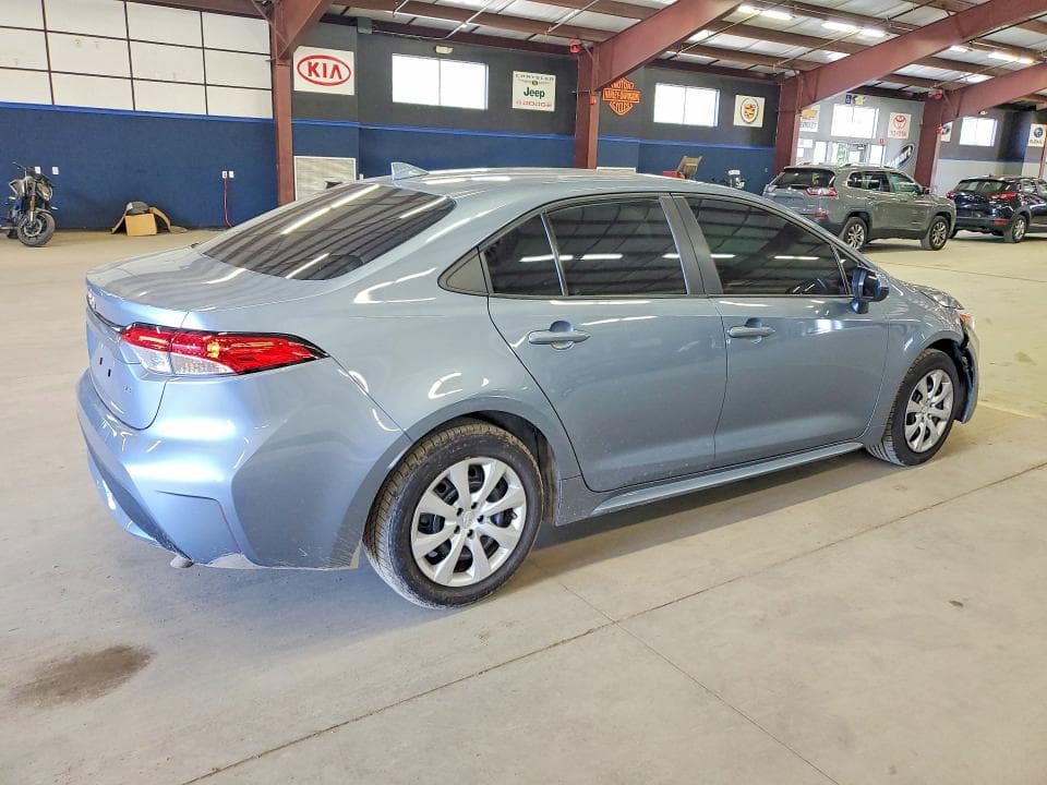 2022 TOYOTA COROLLA LE 3