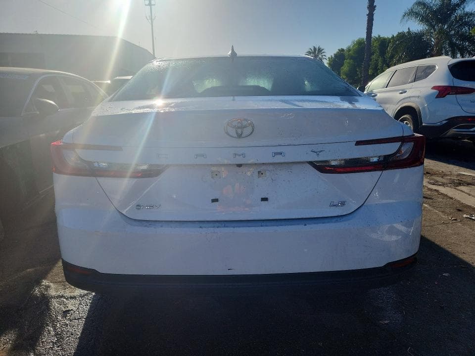 2026 TOYOTA CAMRY LE 6