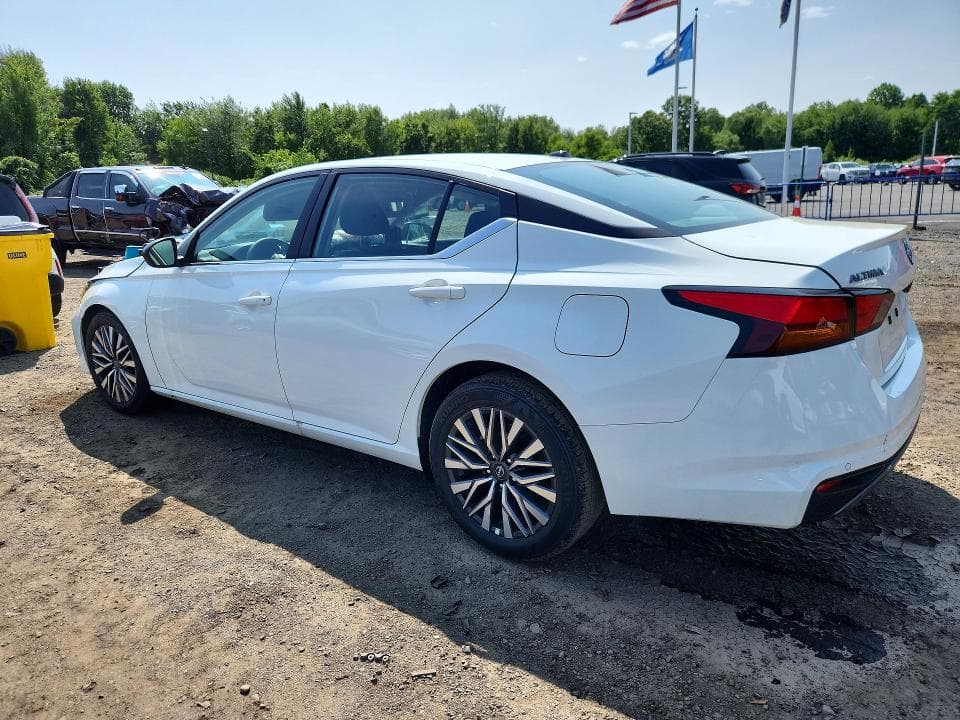 2026 NISSAN ALTIMA SV 2