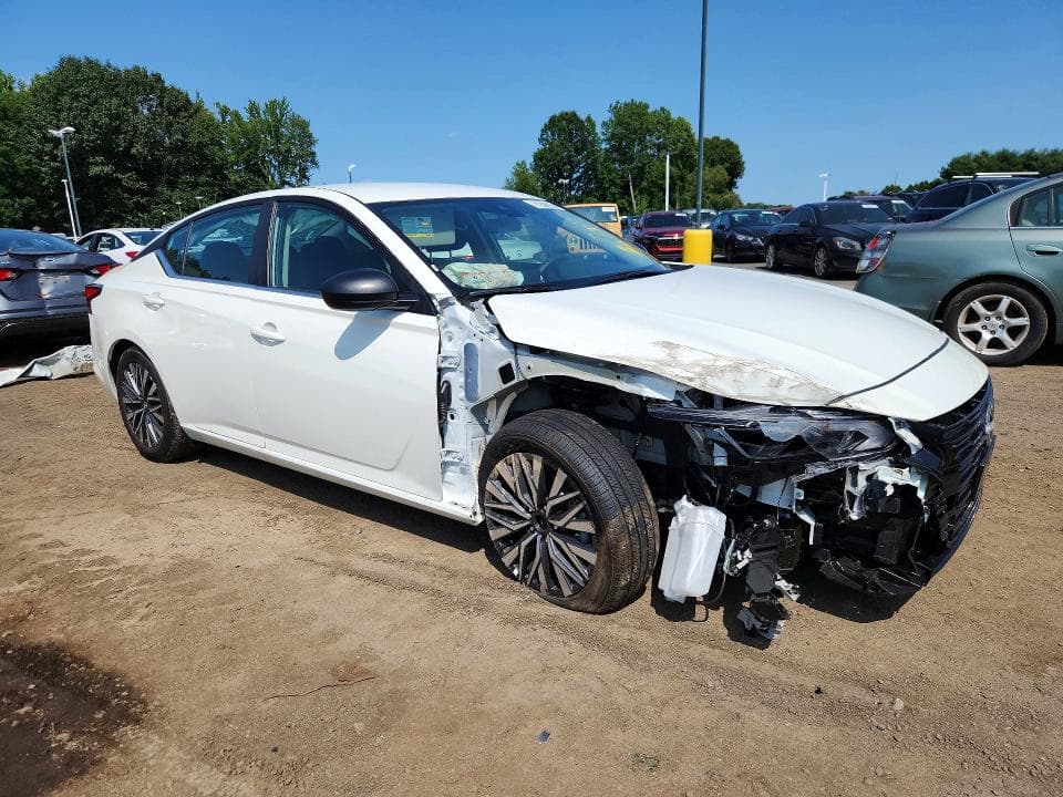 2026 NISSAN ALTIMA SV 4