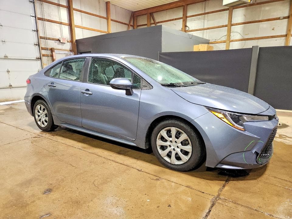 2021 TOYOTA COROLLA LE 4