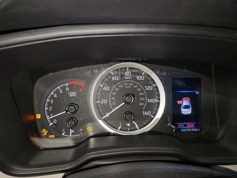 2021 TOYOTA COROLLA LE 9
