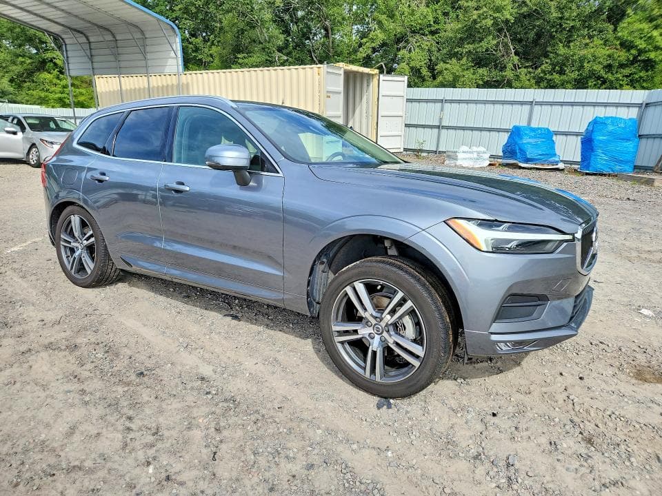 2021 VOLVO XC60 T5 MOMENTUM 4