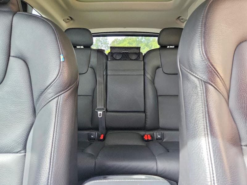 2021 VOLVO XC60 T5 MOMENTUM 10
