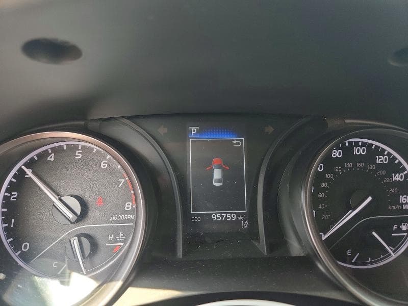 2021 TOYOTA CAMRY SE 9