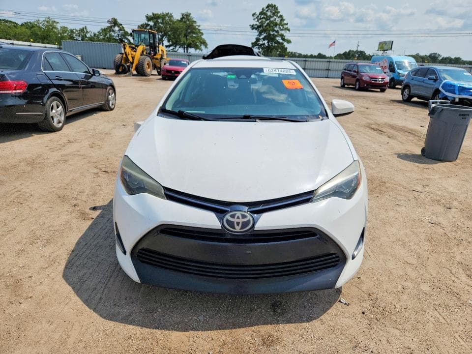 2017 TOYOTA COROLLA LE 5