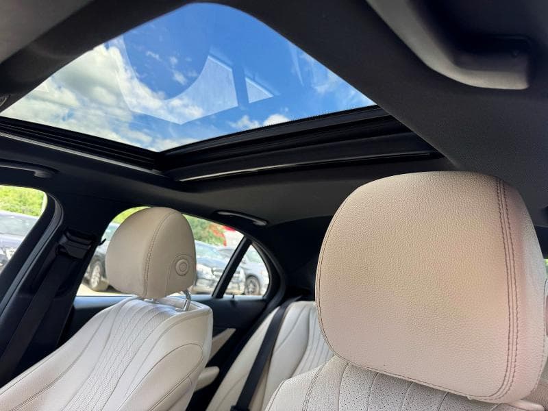 2017 MERCEDES-BENZ E 300 300 12