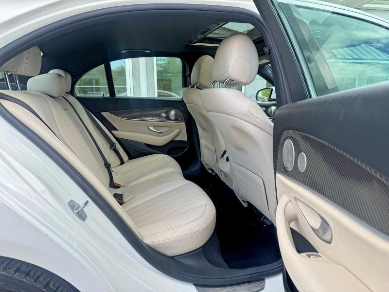 2017 MERCEDES-BENZ E 300 300 6