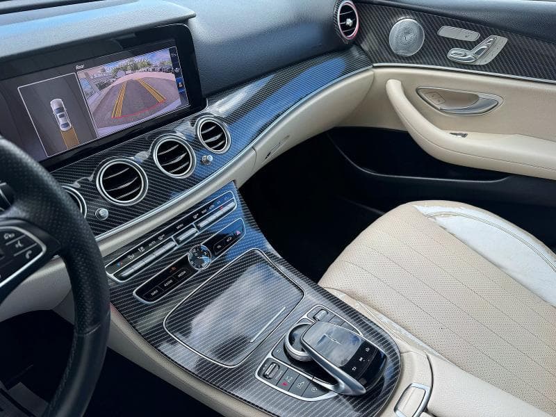 2017 MERCEDES-BENZ E 300 300 10